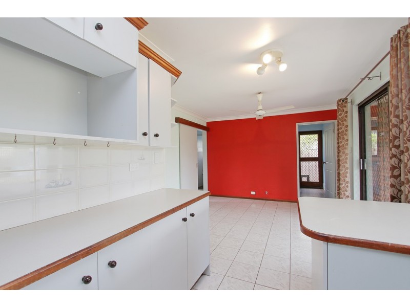 28 Meadowbrook Drive, Parkwood WA 6147