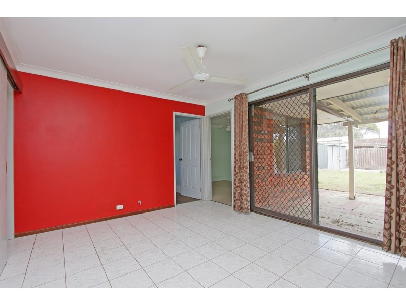 28 Meadowbrook Drive, Parkwood WA 6147