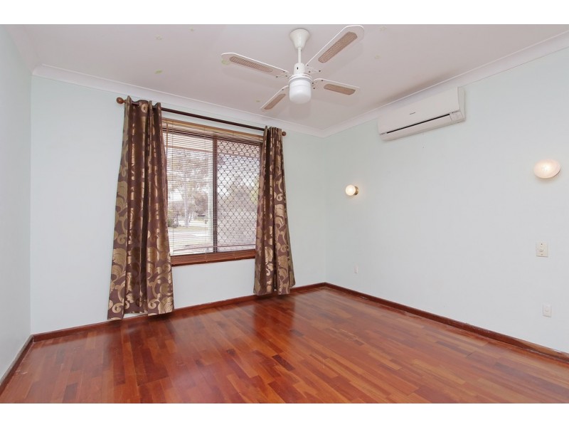 28 Meadowbrook Drive, Parkwood WA 6147