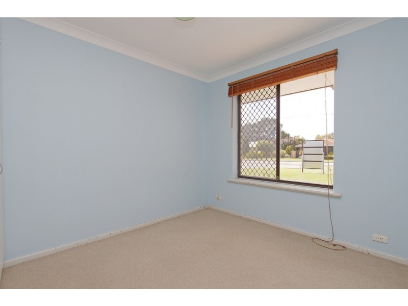 28 Meadowbrook Drive, Parkwood WA 6147