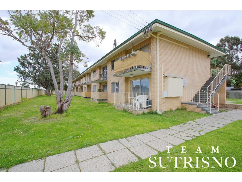 9/252 Spencer Road, Thornlie WA 6108