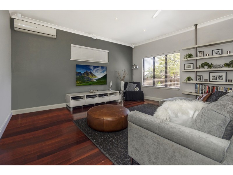 63 Tamar Street, Palmyra WA 6157