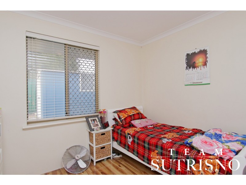 13 Glenarber Way, Willetton WA 6155