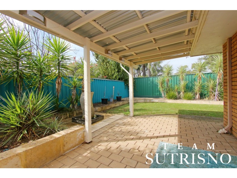 13 Glenarber Way, Willetton WA 6155