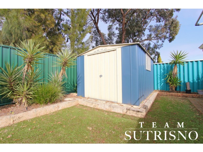 13 Glenarber Way, Willetton WA 6155
