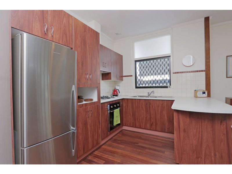 182 Reynolds Rd, Mount Pleasant WA 6153