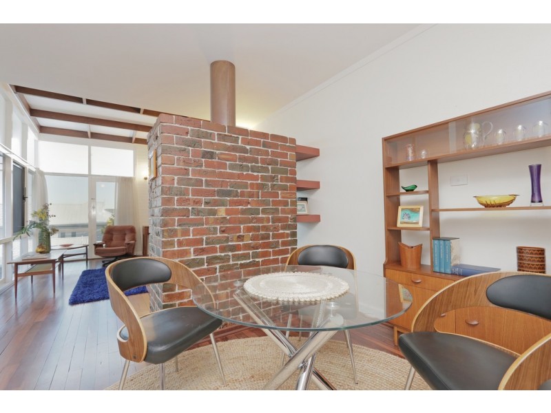 182 Reynolds Rd, Mount Pleasant WA 6153