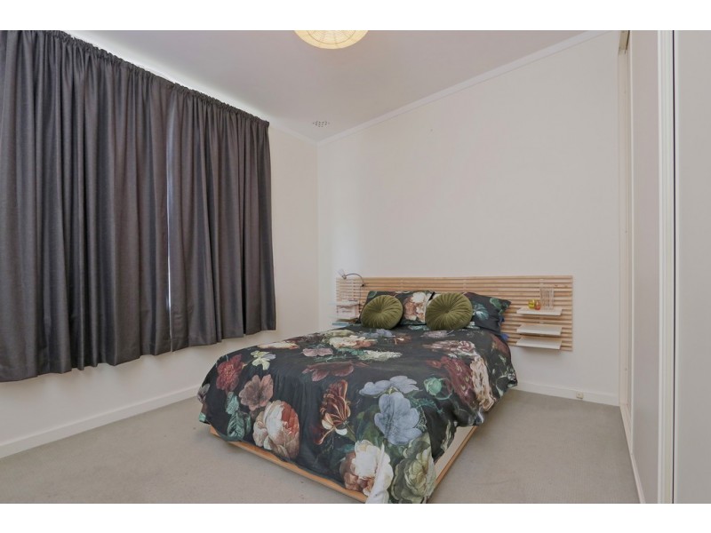 182 Reynolds Rd, Mount Pleasant WA 6153
