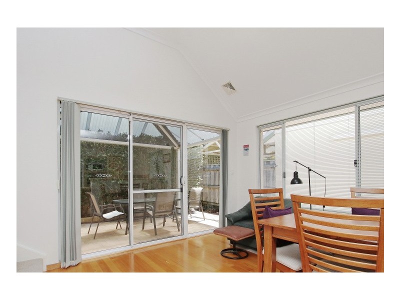 142 Tribute Street East, Riverton WA 6148