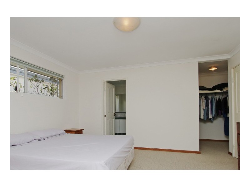 142 Tribute Street East, Riverton WA 6148