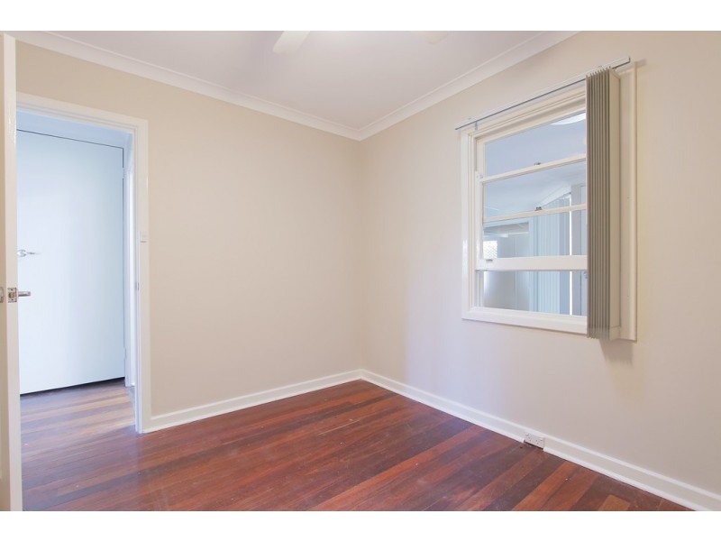 9 Kenwick Way, Balga WA 6061