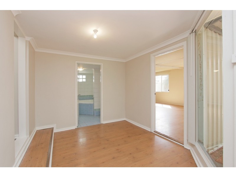 9 Kenwick Way, Balga WA 6061