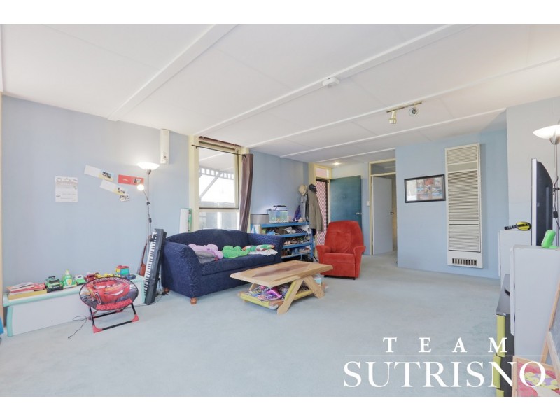 79 Meadowbrook Drive, Parkwood WA 6147