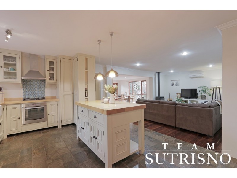 7 Stanmore Court, Lynwood WA 6147