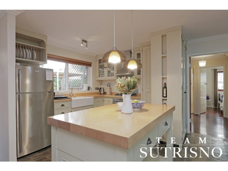 7 Stanmore Court, Lynwood WA 6147