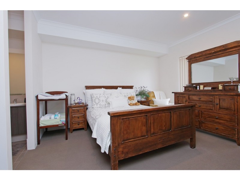 12 Bellingham Parade, Wellard WA 6170