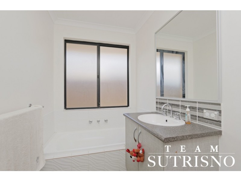 28 Kilkenny Loop, Brookdale WA 6112