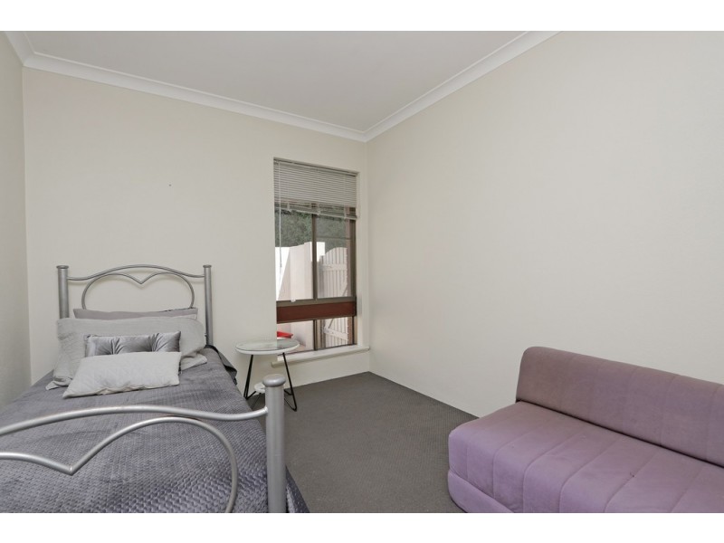 1/297 Preston Point Rd, Bicton WA 6157