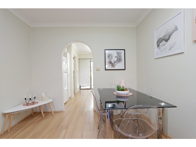 1/297 Preston Point Rd, Bicton WA 6157