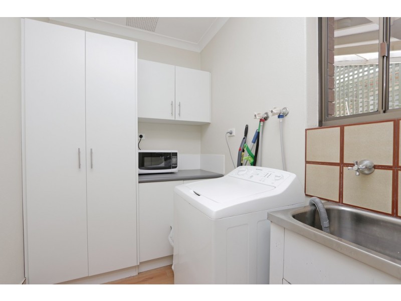 1/297 Preston Point Rd, Bicton WA 6157