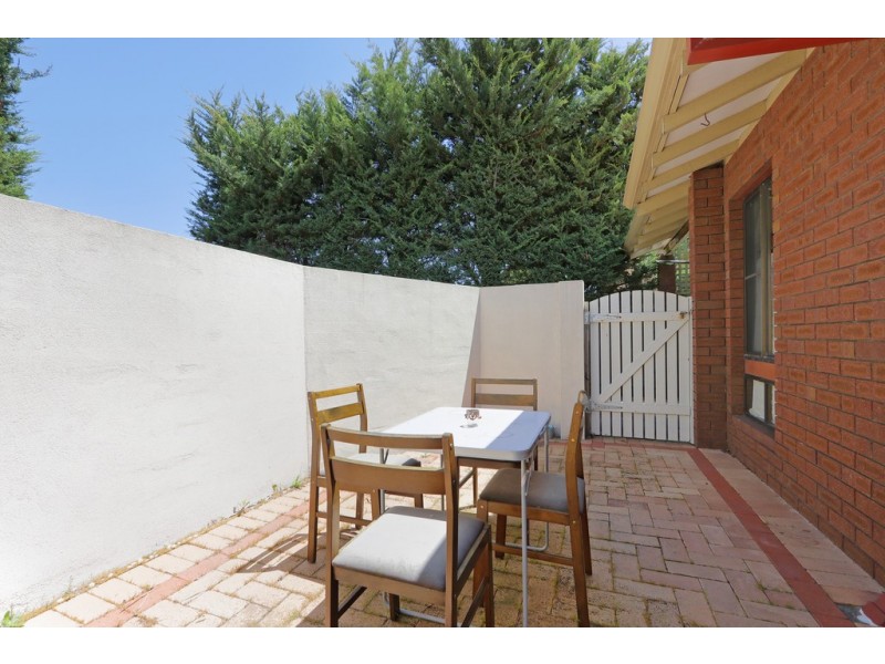 1/297 Preston Point Rd, Bicton WA 6157