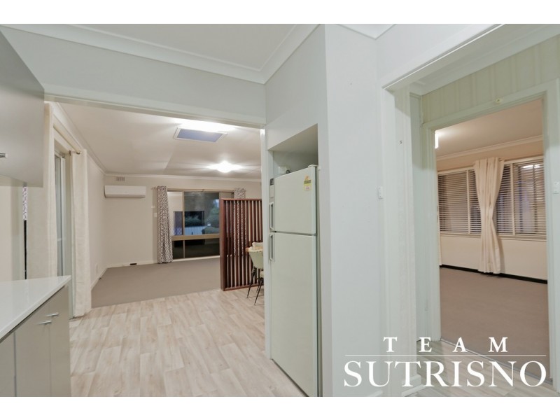 7 Munden Place, Kelmscott WA 6111