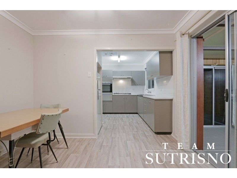 7 Munden Place, Kelmscott WA 6111