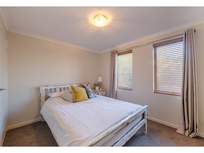 14 Seascape View, Yangebup WA 6164