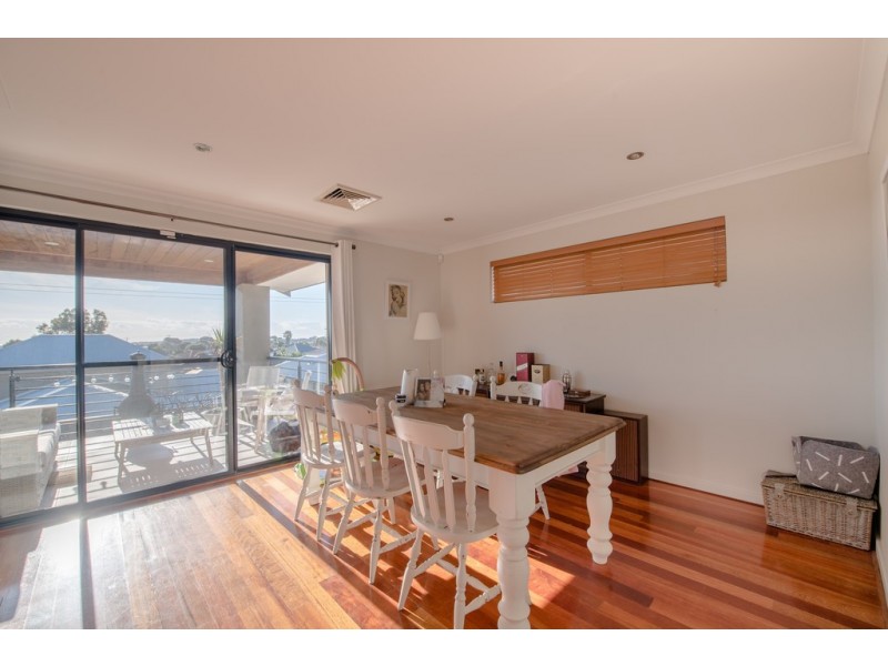 14 Seascape View, Yangebup WA 6164