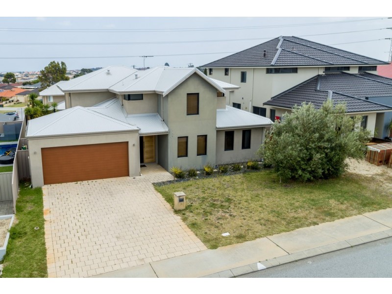 14 Seascape View, Yangebup WA 6164