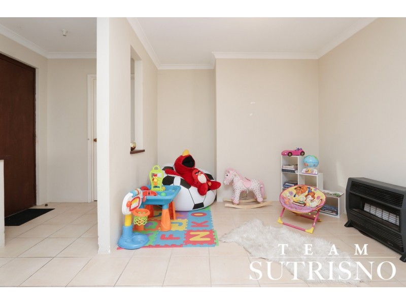 1/15 Lisbon Court, Parkwood WA 6147