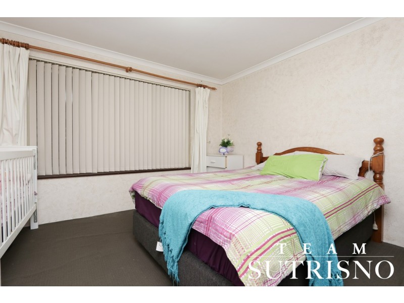 1/15 Lisbon Court, Parkwood WA 6147