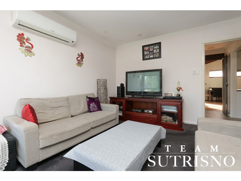 89 Berehaven Avenue, Thornlie WA 6108