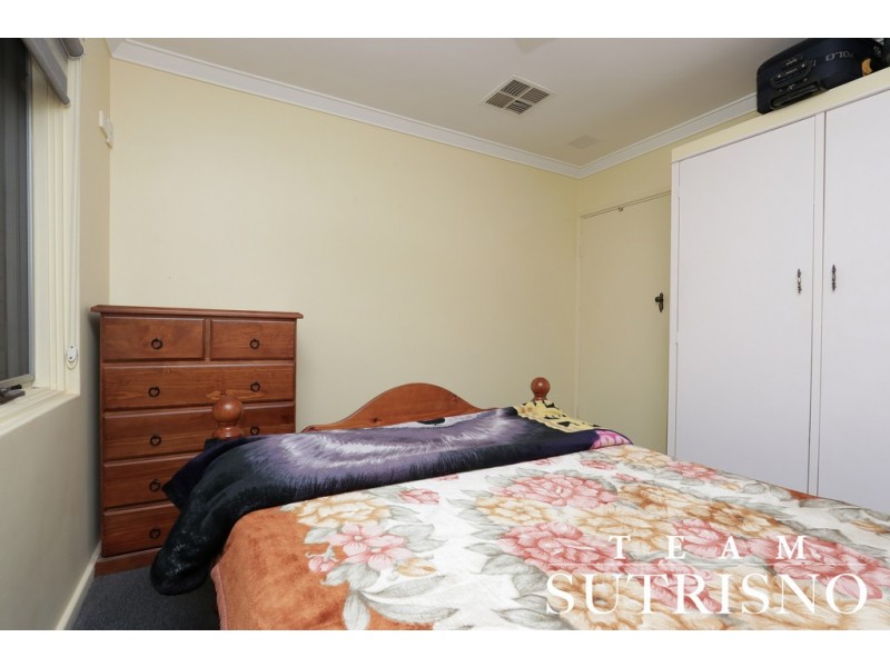 89 Berehaven Avenue, Thornlie WA 6108