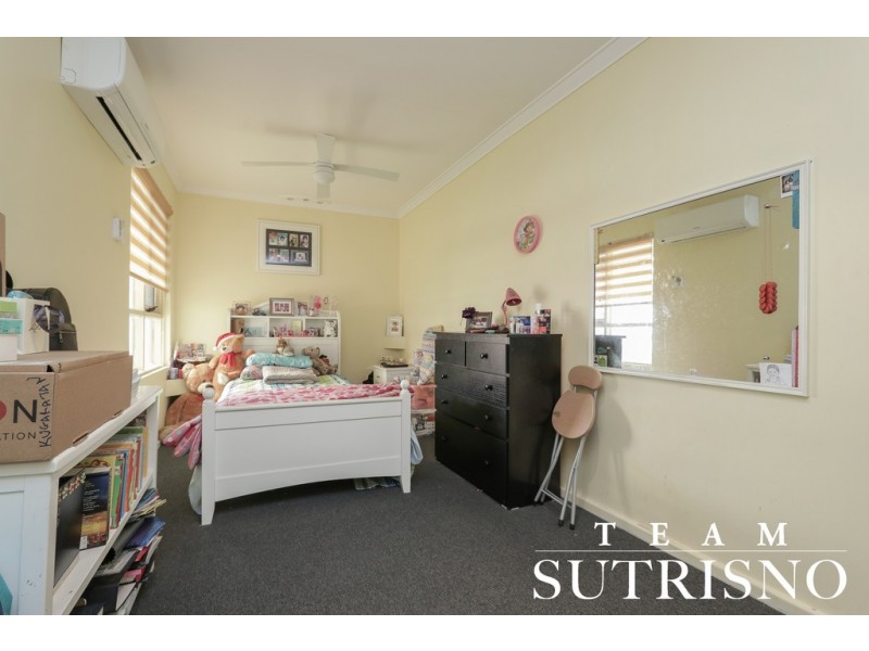 89 Berehaven Avenue, Thornlie WA 6108