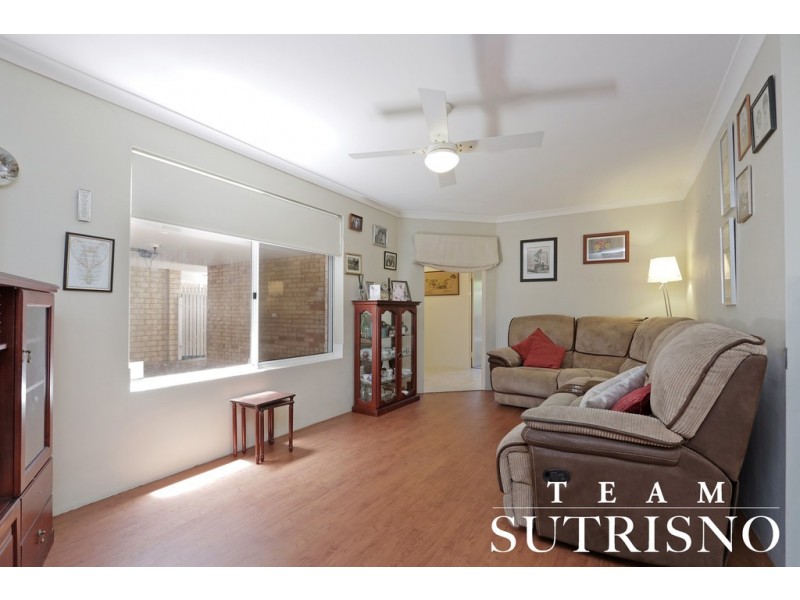 5 Diviney Court, Parkwood WA 6147