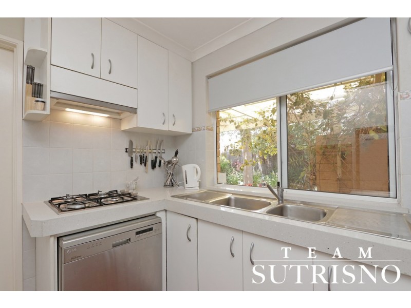 5 Diviney Court, Parkwood WA 6147