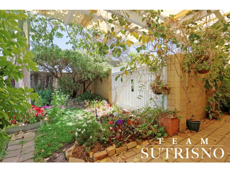 5 Diviney Court, Parkwood WA 6147