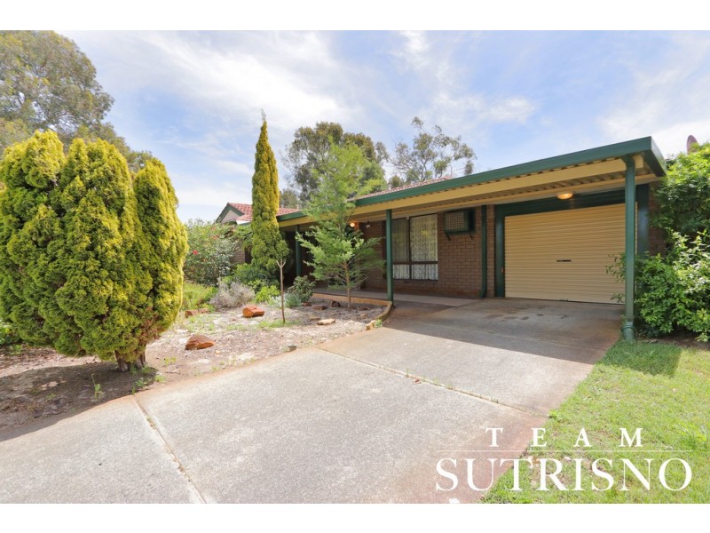 1 Grenadier Drive, Thornlie WA 6108