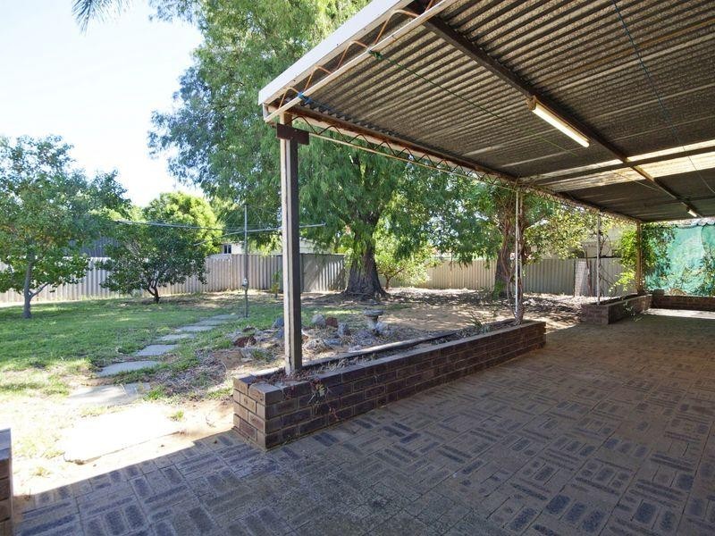 37 Lantana Way, Camillo WA 6111