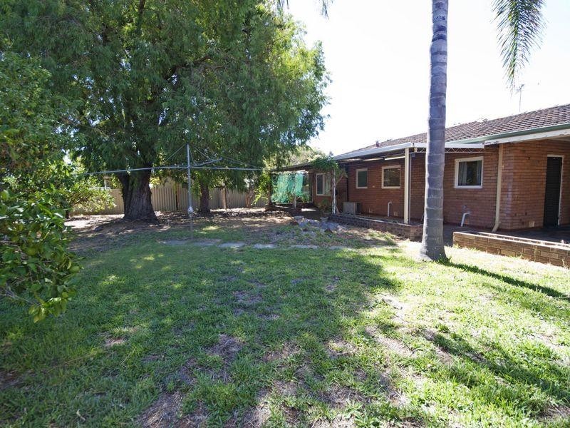 37 Lantana Way, Camillo WA 6111