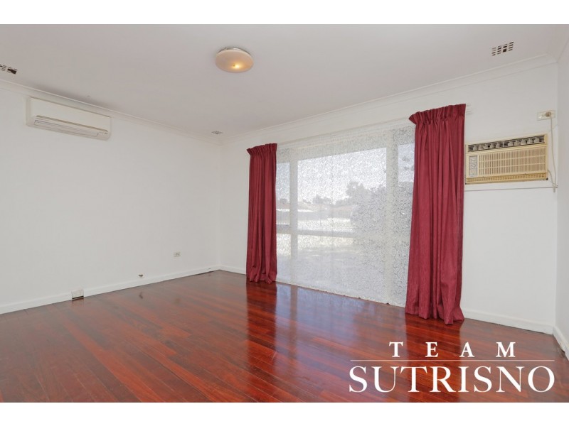 10 Osten Drive, Langford WA 6147