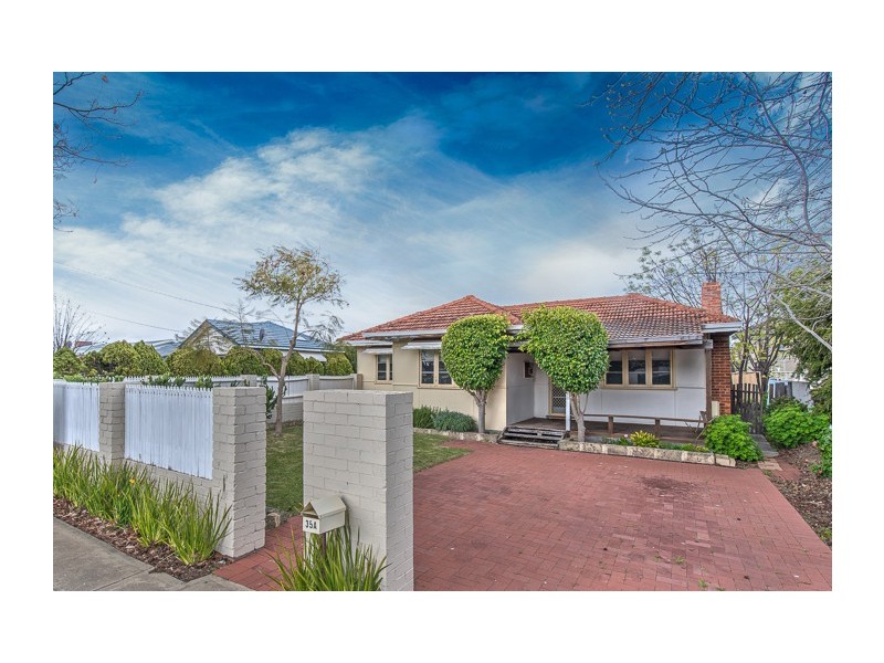 35A Adamson Rd, Brentwood WA 6153