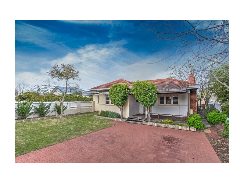 35A Adamson Rd, Brentwood WA 6153