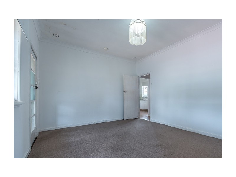 35A Adamson Rd, Brentwood WA 6153