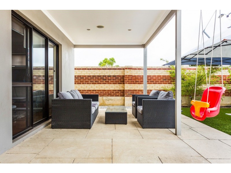 1 Wexford Way, O’connor WA 6163