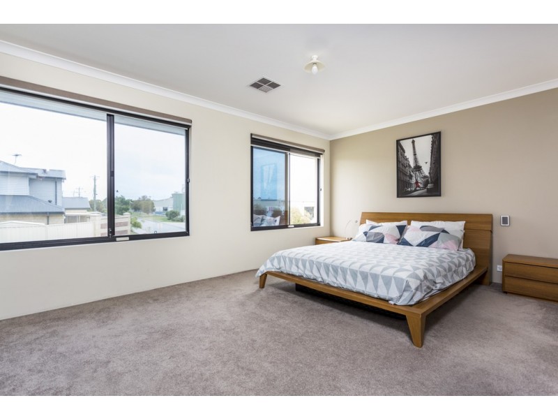 1 Wexford Way, O’connor WA 6163