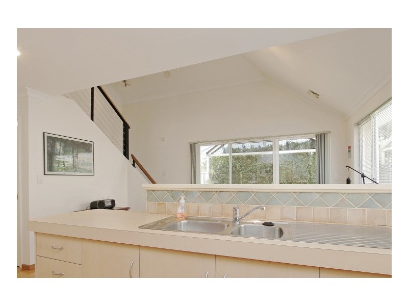 142 Tribute Street East, Riverton WA 6148