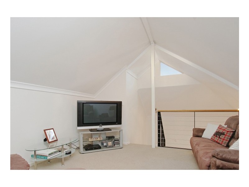 142 Tribute Street East, Riverton WA 6148