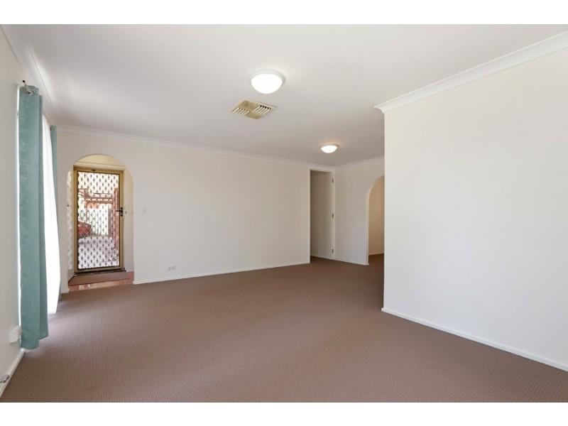 19 Greenough Way, Gosnells WA 6110